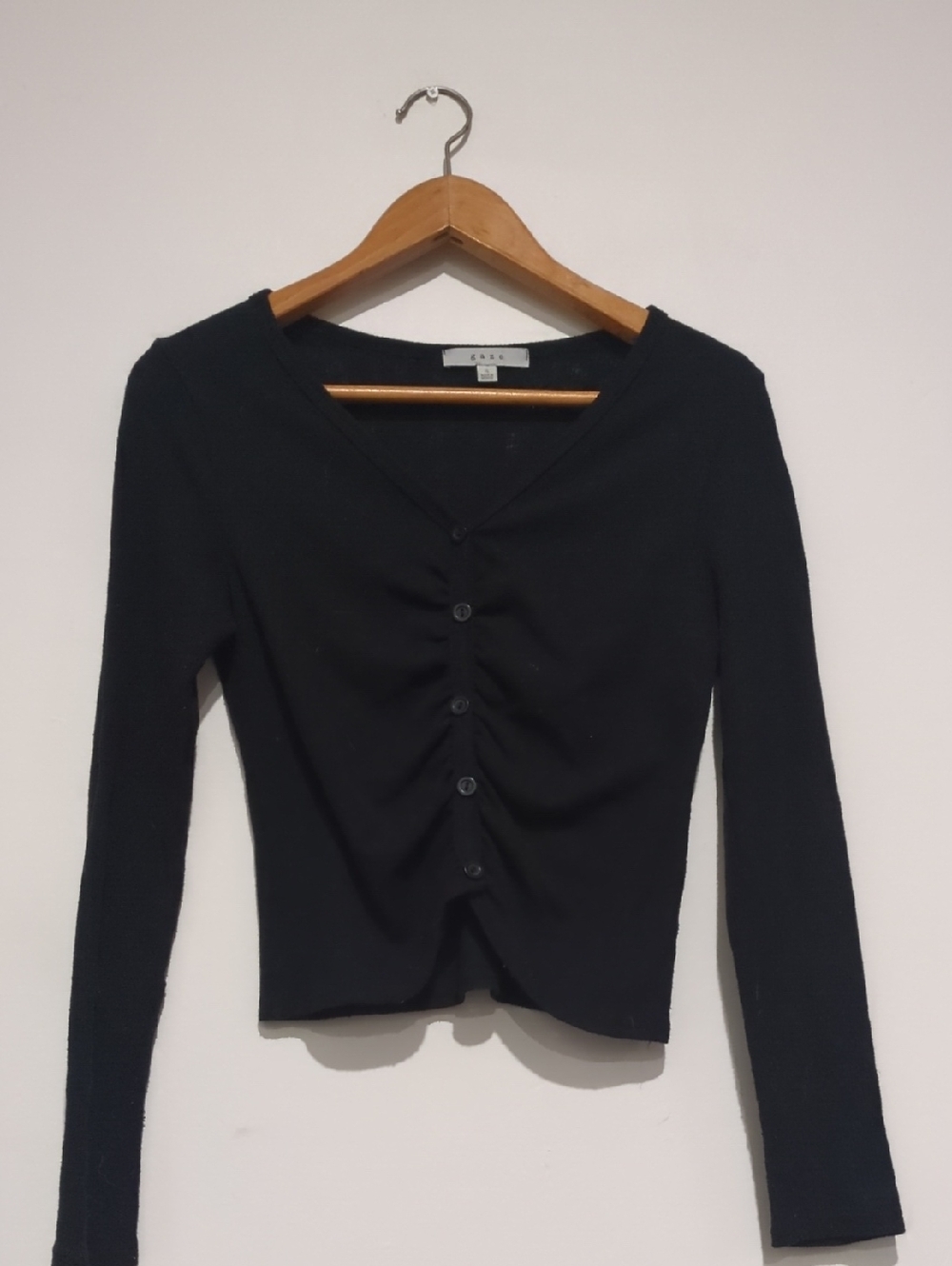 gaze Black Ruched Button-Front Long Sleeve Top